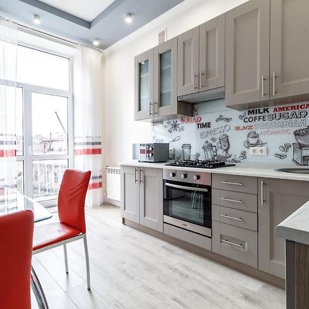 Inshiapartments On Liberty Avenue Lviv Extérieur photo